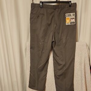 NWT Haggar Cool 18 Men's Olive Pants